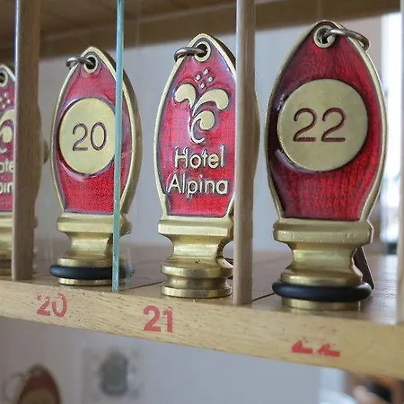 Szálloda Alpina 2*